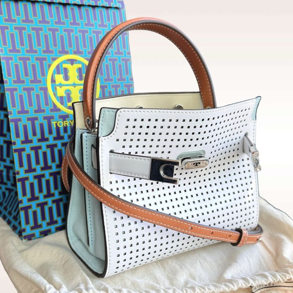 AUTHENTICATED NEW Tory Burch Petite Perforated Lee Radziwill Double Bag $798 - Picture 1 of 17